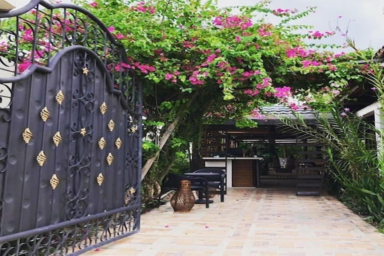 Hotel Madreselva Leticia Zewnętrze zdjęcie