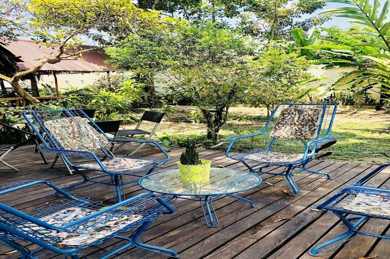 Hotel Madreselva Leticia Zewnętrze zdjęcie