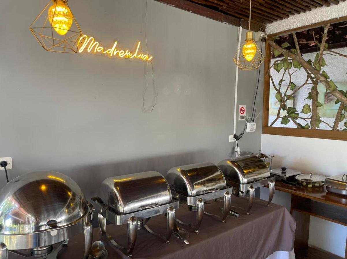 Hotel Madreselva Leticia Zewnętrze zdjęcie