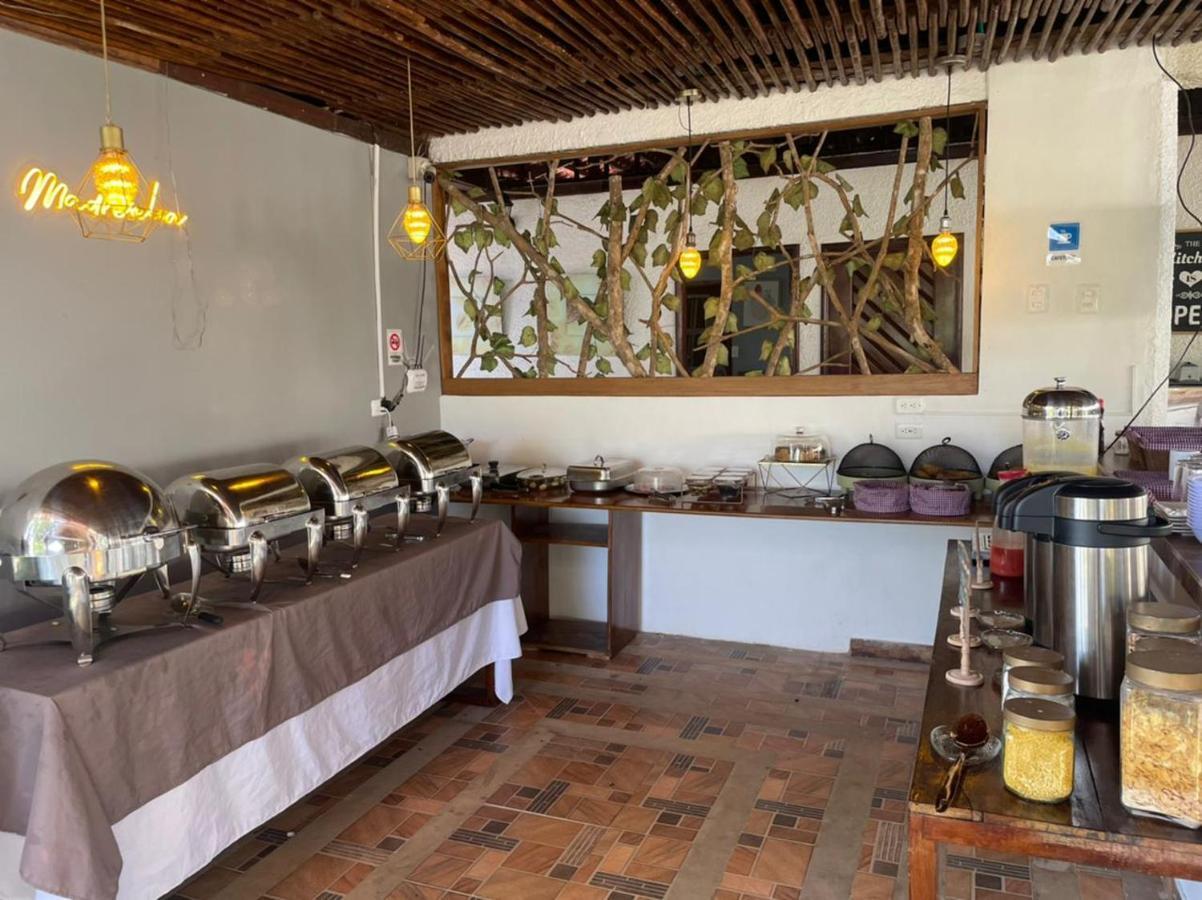 Hotel Madreselva Leticia Zewnętrze zdjęcie
